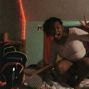 Meet your Posher, Olive